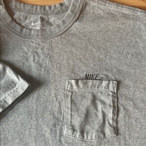 Nike Men's Gray Pocket Tee
